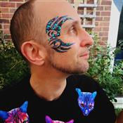 Glitter-Arty Face Painting Photo 4