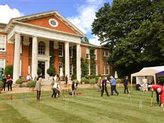 Croquet And Cocktails